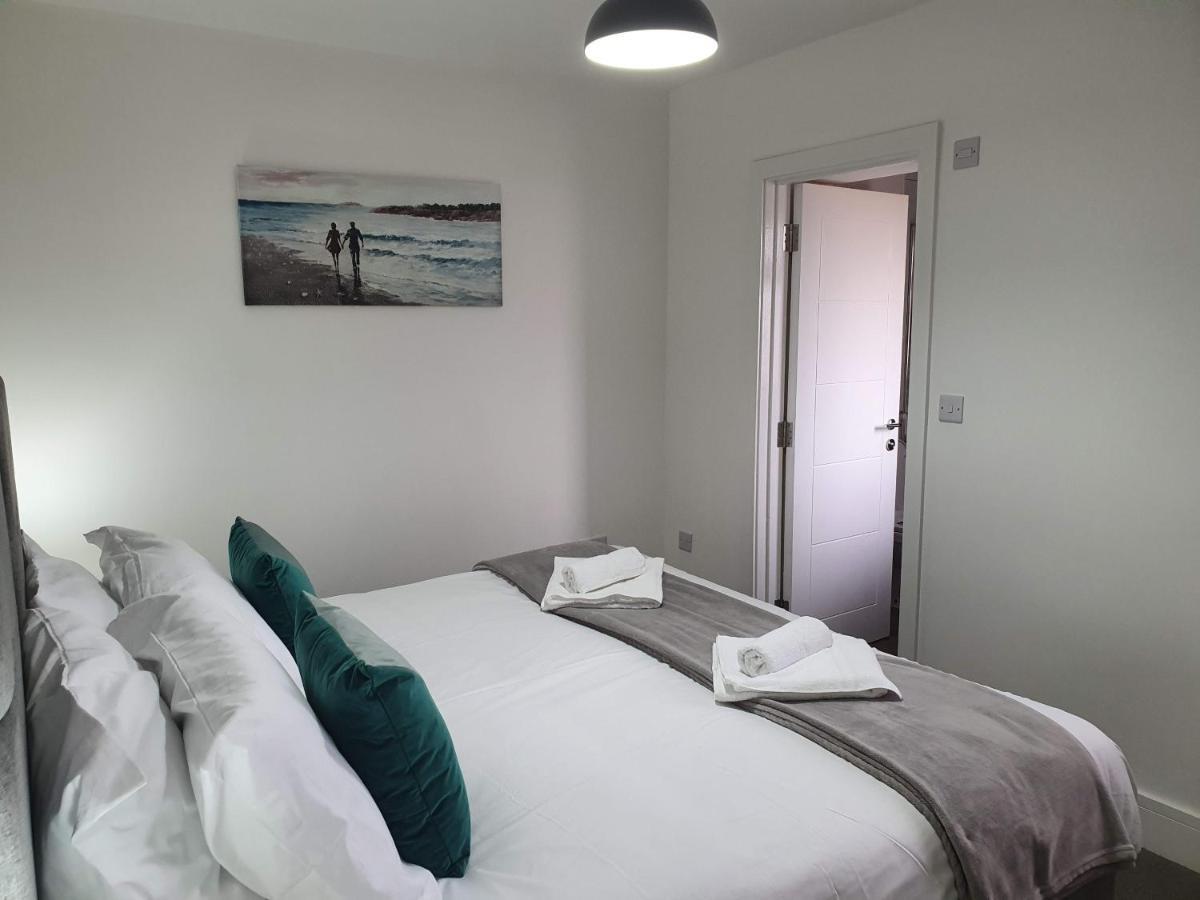 2 Bedroom Apartments In Filton By Cliftonvalley Apartments Бристоль Экстерьер фото