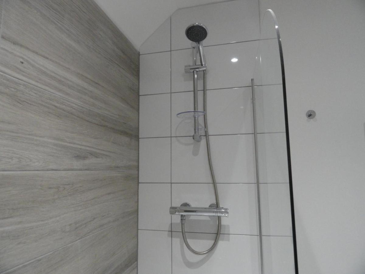 2 Bedroom Apartments In Filton By Cliftonvalley Apartments Бристоль Экстерьер фото